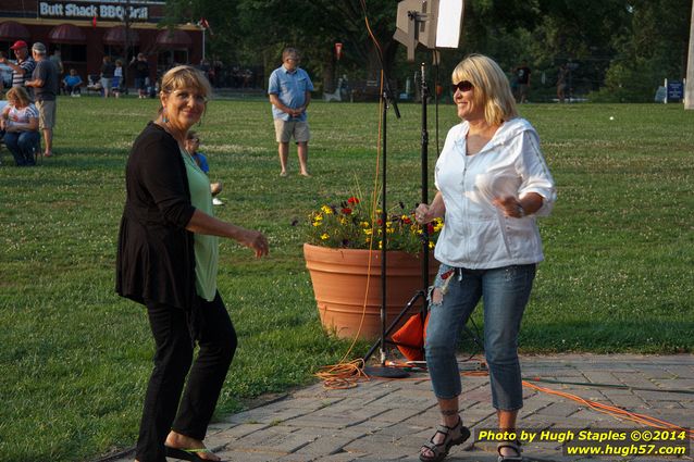 Balderdash performs on another beautiful July night at Greenhills Concert on the Commons