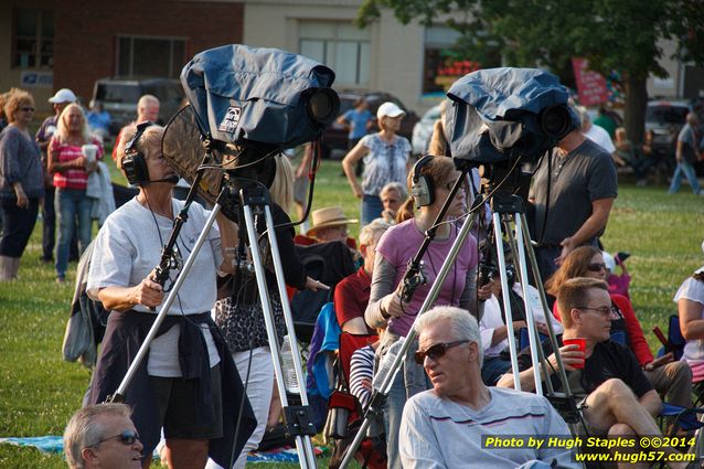 Balderdash performs on another beautiful July night at Greenhills Concert on the Commons