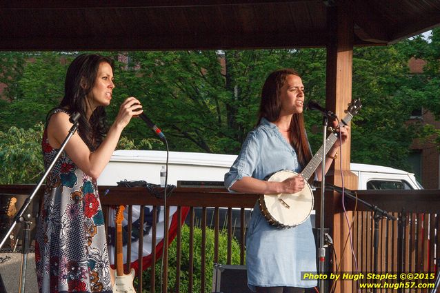 The 2015 CotC season gets underway with a fantastic concert featuring Denim Road, along with an intermission set from The Carolines at Greenhills Concert on the Commons