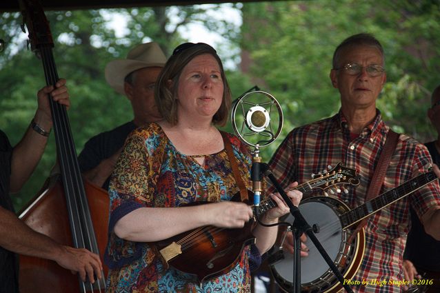 A warm, muggy summer night for the Comet Bluegrass All-Stars to give a top notch performance at Greenhills Summer Concerts on the Commons (an excellent intermission performance from Wendy Lee Oakley, as well!)