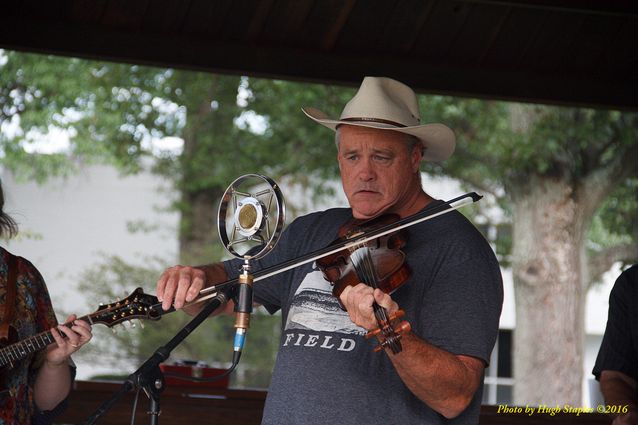 A warm, muggy summer night for the Comet Bluegrass All-Stars to give a top notch performance at Greenhills Summer Concerts on the Commons (an excellent intermission performance from Wendy Lee Oakley, as well!)