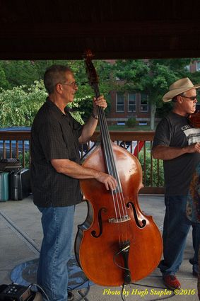 A warm, muggy summer night for the Comet Bluegrass All-Stars to give a top notch performance at Greenhills Summer Concerts on the Commons (an excellent intermission performance from Wendy Lee Oakley, as well!)