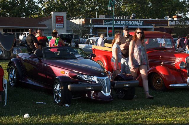 Another stunningly beautiful night for a concert (and the annual Tom Enderle Car Show), as Dangerous Jim & The Slims return to Greenhills Summer Concerts on the Commons