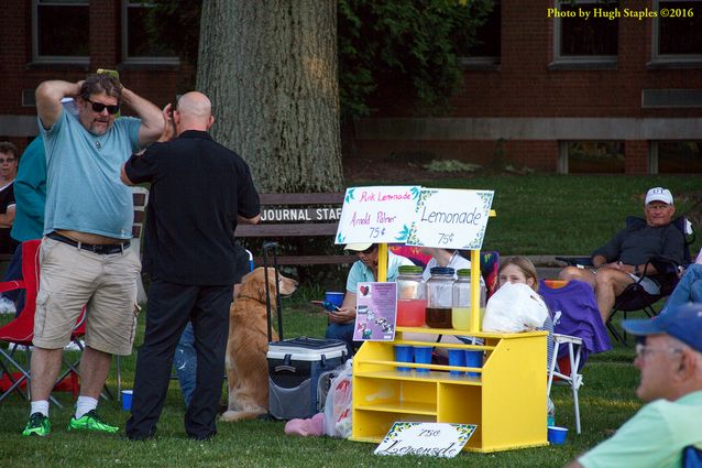 A stunningly beautiful night for a concert, as Robin Lacy and DeZydeco return to Greenhills Summer Concerts on the Commons