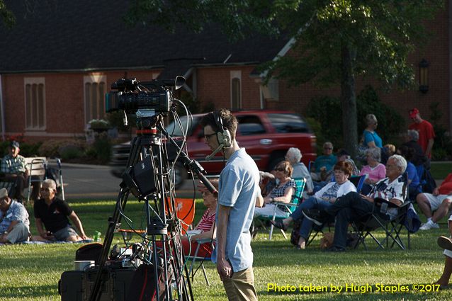 A sure sign of summer...Robin Lacy and DeZydeco return to open the 20th season of Greenhills Summer Concerts on the Commons!