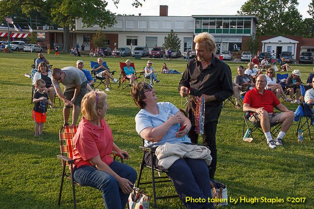 A sure sign of summer...Robin Lacy and DeZydeco return to open the 20th season of Greenhills Summer Concerts on the Commons!