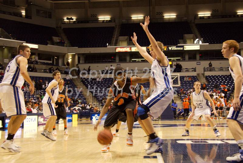 OHSAA Men's Basketball � Regional Final, Cincinnati Region<br />Final Score: St. Xavier 51, Withrow 48