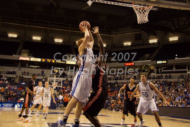 OHSAA Men's Basketball � Regional Final, Cincinnati Region<br />Final Score: St. Xavier 51, Withrow 48