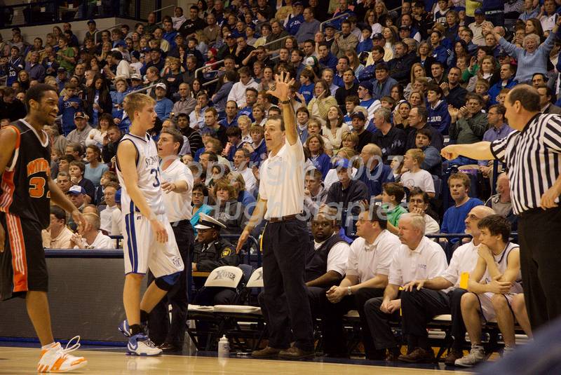 OHSAA Men's Basketball  Regional Final, Cincinnati Region<br />Final Score: St. Xavier 51, Withrow 48