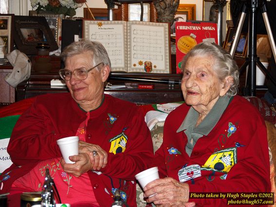 The Bozinis Annual Christmas Party &mdash; 2012.1