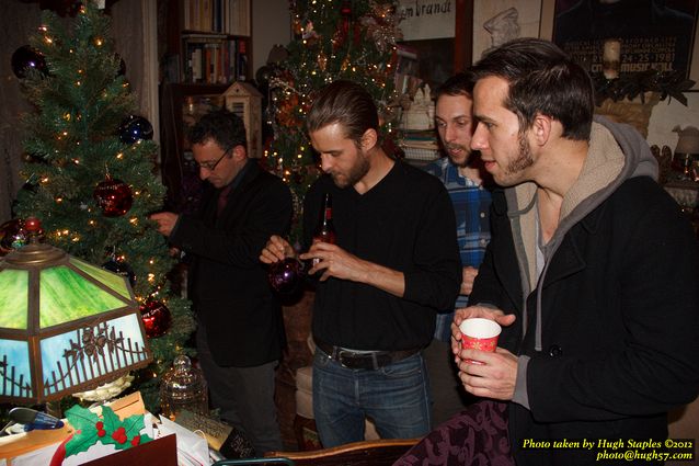 The Bozinis Annual Christmas Party &mdash; 2012.2