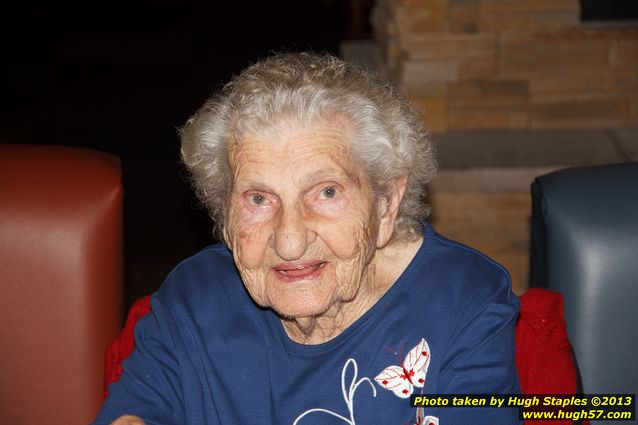 Bozinis celebrate the birthdays of Hugh, Lenny, Luigina, Jane, Mary, Robert, Janette and Sharon (Cooke).