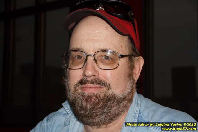 Bozinis celebrate the birthdays of Hugh, Lenny, Luigina, Jane, Mary, Robert, Janette and Sharon (Cooke).