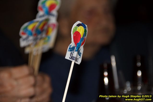 Bozinis celebrate the birthdays of Hugh, Lenny, Luigina, Jane, Mary, Robert, Janette and Sharon (Cooke).