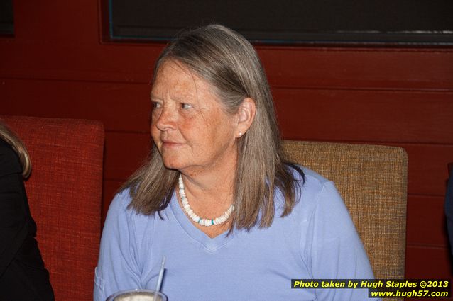 Bozinis celebrate the birthdays of Hugh, Lenny, Luigina, Jane, Mary, Robert, Janette and Sharon (Cooke).