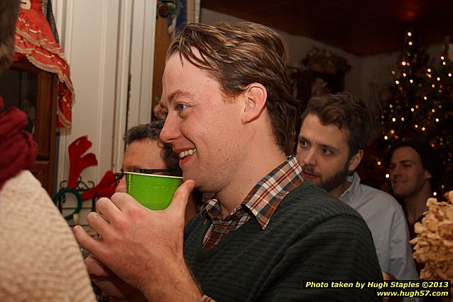 The Bozinis Annual Christmas Party &mdash; 2013