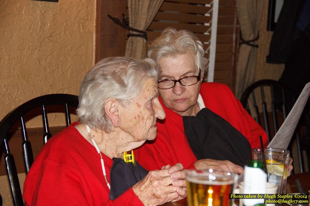 Bozinis celebrate the birthdays of Cheryl, Sharon, Joan and Bob