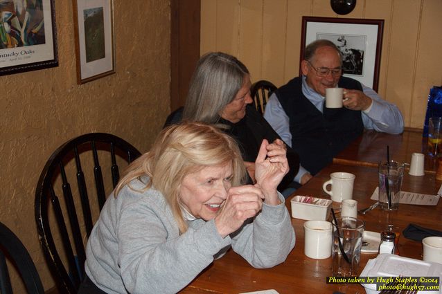 Bozinis celebrate the birthdays of Cheryl, Sharon, Joan and Bob