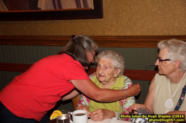 Bozinis celebrate the birthdays of Sarah, Hugh, Lenny, Luigina, Jane, Mary, Rob, Jannette and Sharon