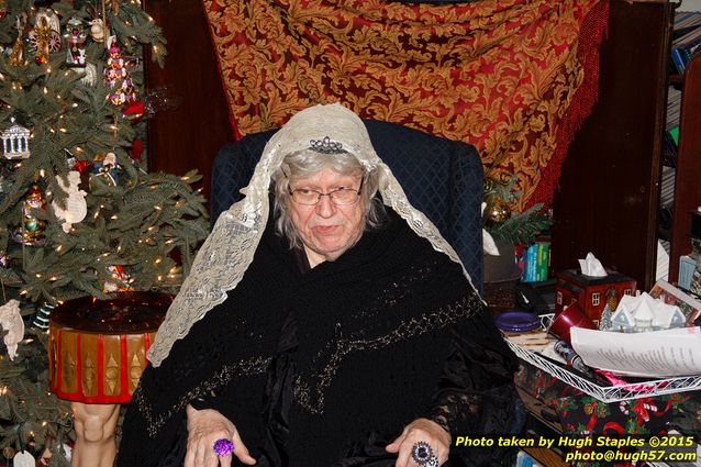The Bozinis Annual Christmas Party with the Cincinnati Shakespeare Company — 2015