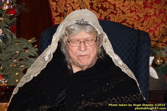 The Bozinis Annual Christmas Party with the Cincinnati Shakespeare Company — 2015