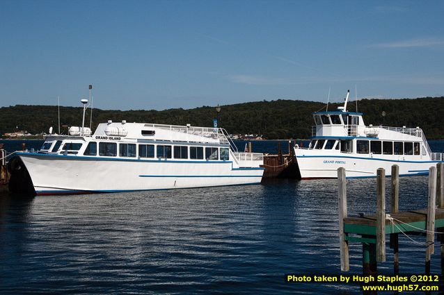 Boat Cruise on Pictured Rocks National Lakeshore