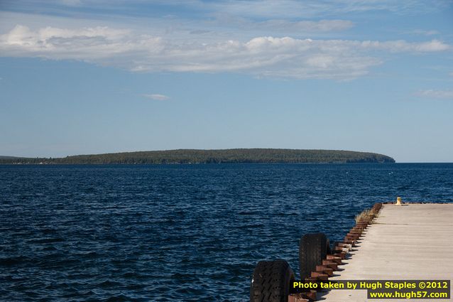 Boat Cruise on Pictured Rocks National Lakeshore