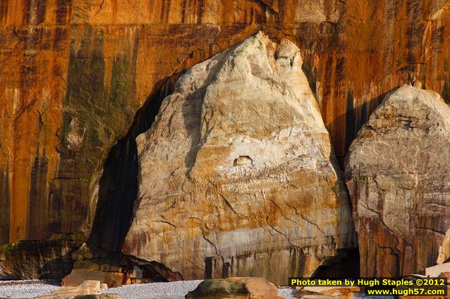 Boat Cruise on Pictured Rocks National Lakeshore