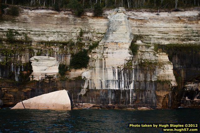 Boat Cruise on Pictured Rocks National Lakeshore