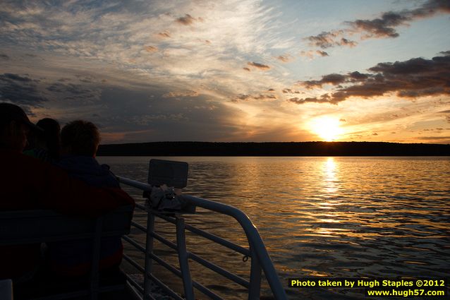 Boat Cruise on Pictured Rocks National Lakeshore