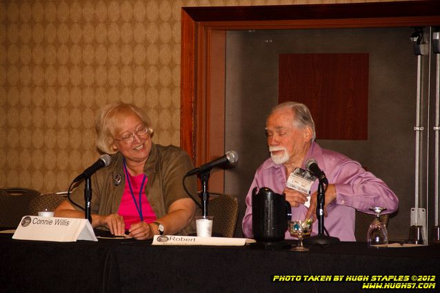 The Bob & Connie Show - SFWA Grandmasters Connie Willis and Robert Silverberg talk about whatever they want.