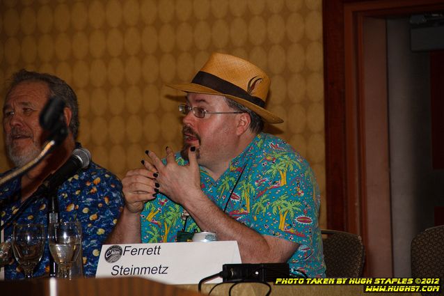 In and around Chicon 7, The World Science Fiction Convention. Panel: Series, and why we love em