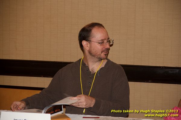 Context 24, with GOHs John Scalzi (subbing for L.E. Modesitt), Seanan McGuire and more!John Scalzi at the Autographing session