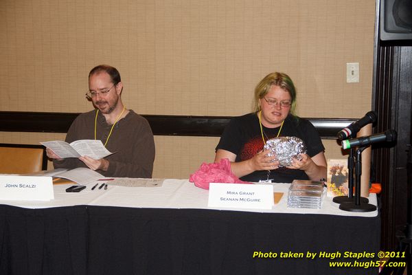 Context 24, with GOHs John Scalzi (subbing for L.E. Modesitt), Seanan McGuire and more!John Scalzi and Seanan McGuire at the Autographing session