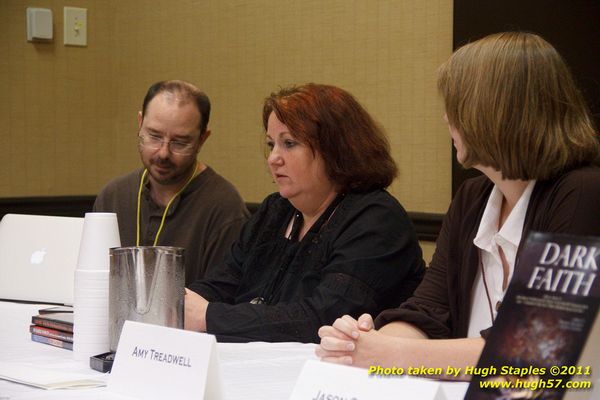 Context 24, with GOHs John Scalzi (subbing for L.E. Modesitt), Seanan McGuire and more!Panel: "More Than Just Window Dressing: How Secondary Characters Make Your Novel Come Alive" Panelists: John Scalzi, Denise Verrico, Amy Treadwell