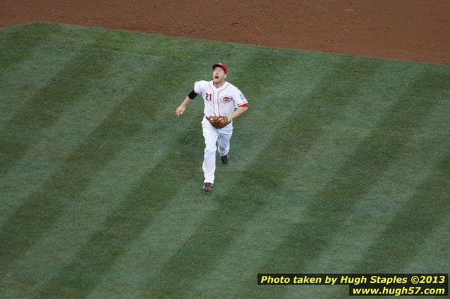 3B Todd Frazier chases down an infield popup