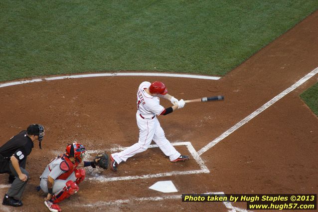 3B Todd Frazier swinging away.