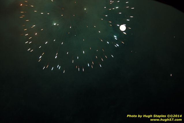 An exciting, come-from-behind victory for the Reds over the division rival Pittsburgh Pirates. Reds win, 6-5. Followed by Rozzi&#39;s Fireworks :-)