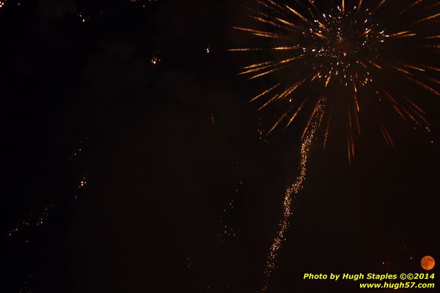 An exciting, come-from-behind victory for the Reds over the division rival Pittsburgh Pirates. Reds win, 6-5. Followed by Rozzi's Fireworks :-)