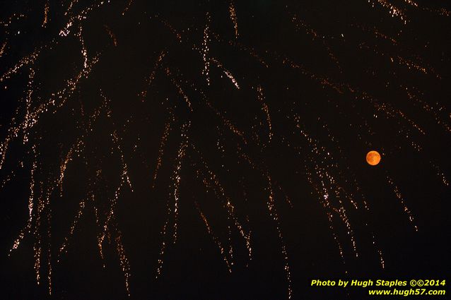 An exciting, come-from-behind victory for the Reds over the division rival Pittsburgh Pirates. Reds win, 6-5. Followed by Rozzi&#39;s Fireworks :-)