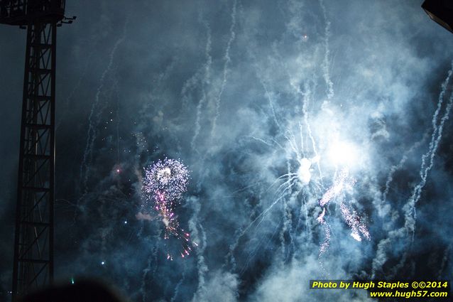 An exciting, come-from-behind victory for the Reds over the division rival Pittsburgh Pirates. Reds win, 6-5. Followed by Rozzi's Fireworks :-)