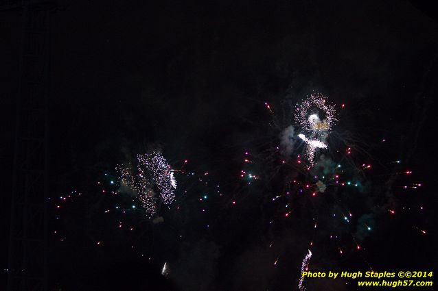 An exciting, come-from-behind victory for the Reds over the division rival Pittsburgh Pirates. Reds win, 6-5. Followed by Rozzi's Fireworks :-)