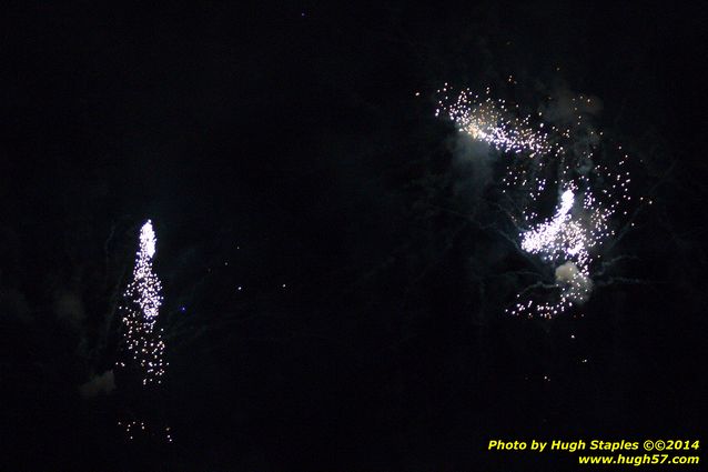 An exciting, come-from-behind victory for the Reds over the division rival Pittsburgh Pirates. Reds win, 6-5. Followed by Rozzi&#39;s Fireworks :-)