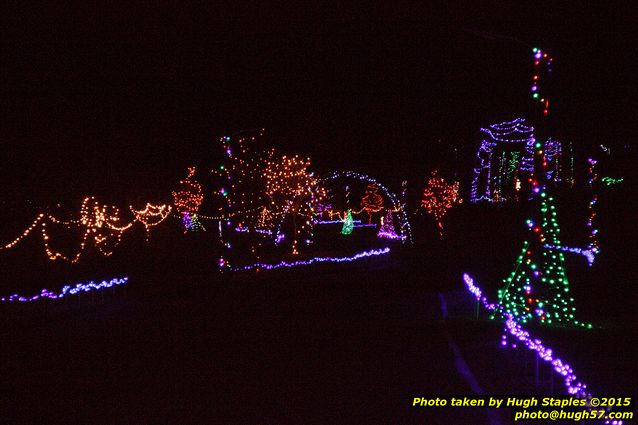 Christmas Lights at Pyramid Hill