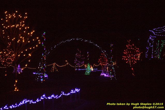 Christmas Lights at Pyramid Hill