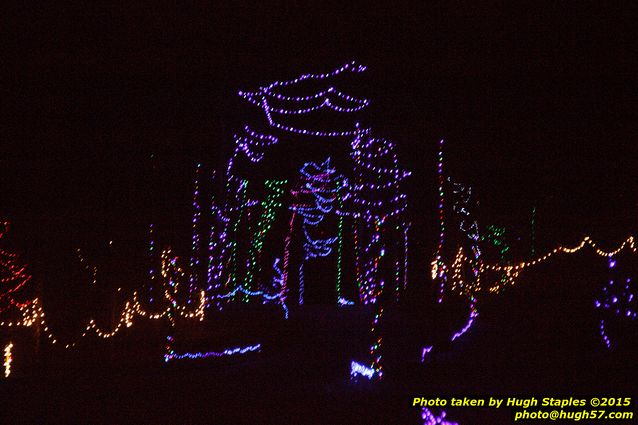 Christmas Lights at Pyramid Hill