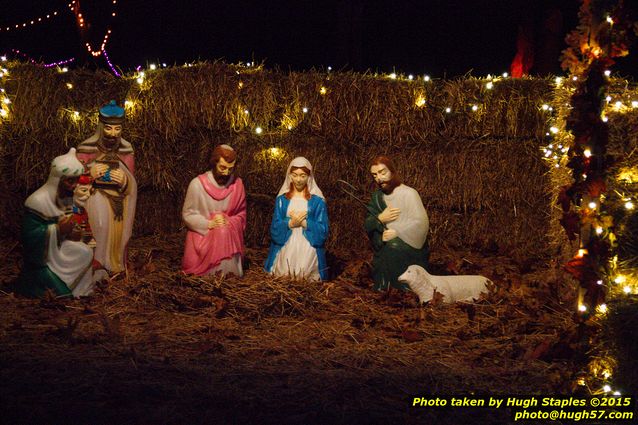 Christmas Lights at Pyramid Hill