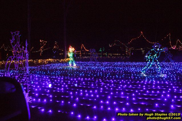 Christmas Lights at Pyramid Hill