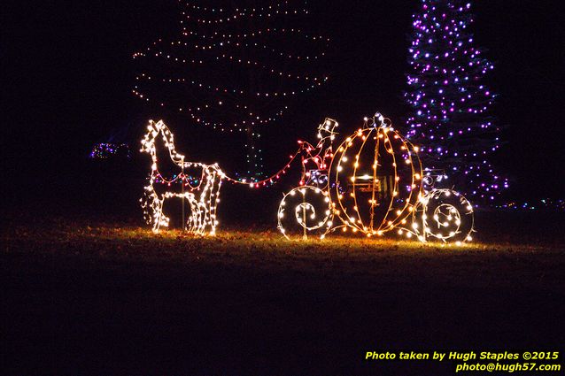 Christmas Lights at Pyramid Hill