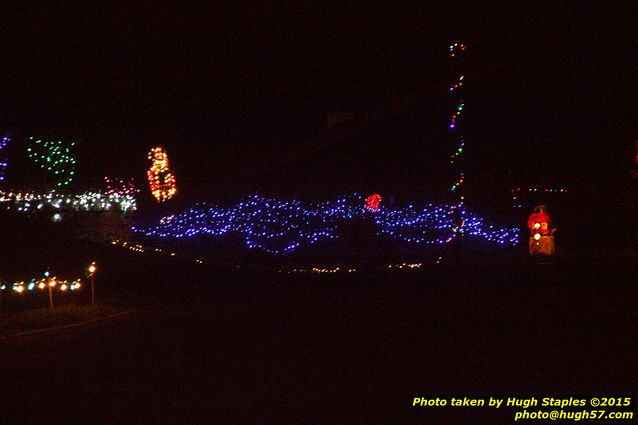Christmas Lights at Pyramid Hill
